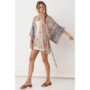 Spell & The Gypsy Seashells Short Robe